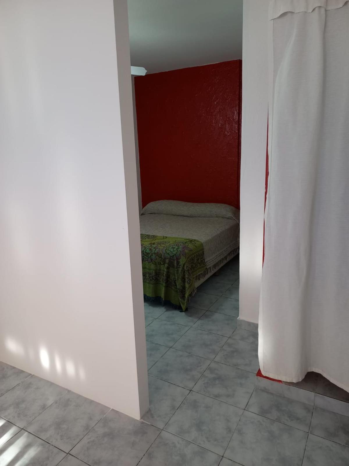 פוארטו מדרין Posada Del Sol מראה חיצוני תמונה